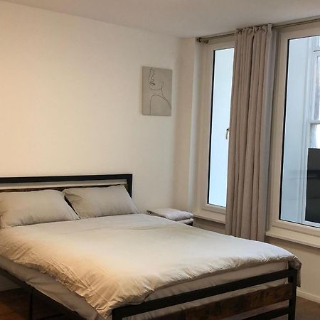 Studio In Bolton Town, Short Stay Studio 5, المظهر الخارجي الصورة